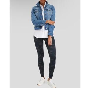 SPANX Camo Seamless Leggings size Small